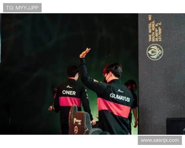 Keria再展顶级操作引领团队节奏助力战队强势夺胜