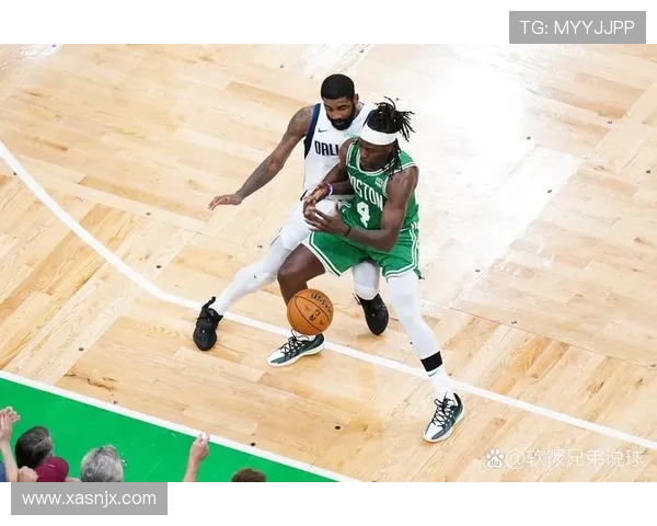 凯尔特人全力挑战雄鹿争夺东部冠军宝座 激战背后隐藏的战略博弈