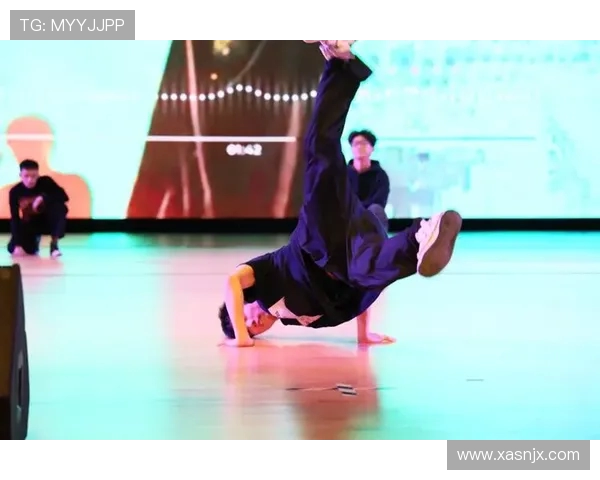 街舞战术解析:上海街舞队如何构建高效进攻体系与战术配合 街舞战术解析:上海街舞队如何构建高效进攻体系与战术配合